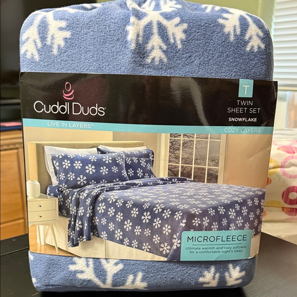 Cuddl Duds Blue Snowflake Microfleece Twin Sheet Set